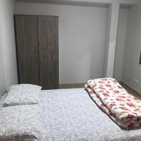 Casa Com 2 Quartos Agradaveis Com Ar Condicionado ฟอสดูอีกวาซู ภายนอก รูปภาพ