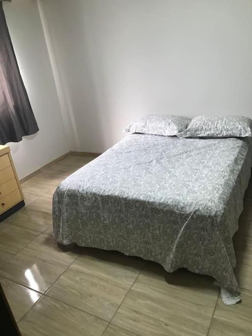 Casa Com 2 Quartos Agradaveis Com Ar Condicionado ฟอสดูอีกวาซู ภายนอก รูปภาพ